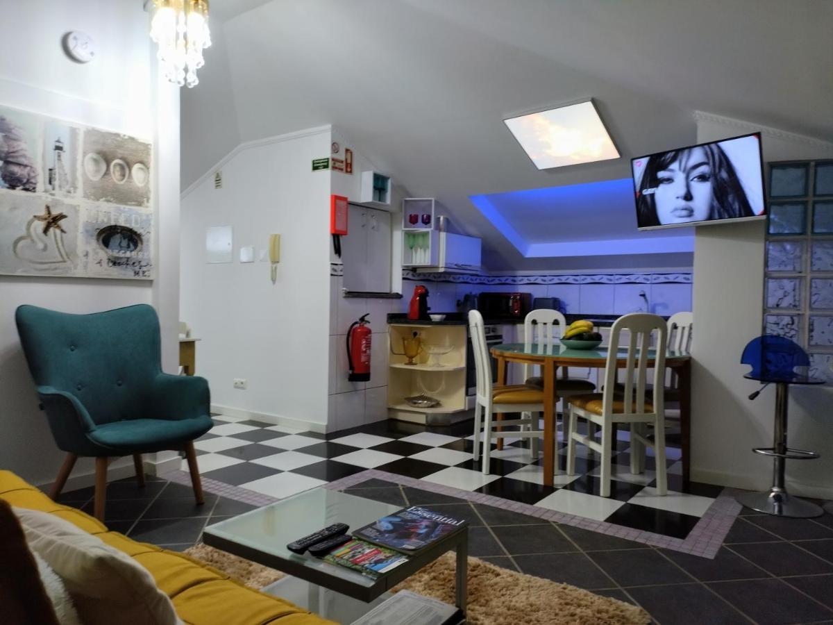 Attic Bay Apartment Câmara de Lobos Екстериор снимка